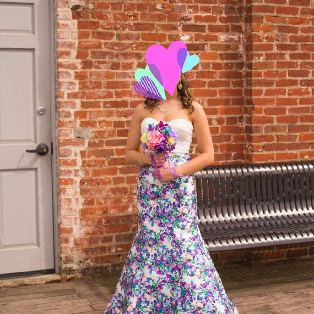 Ellie Wilde prom dress